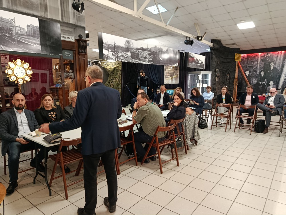 Komisja Edukacji, Kultury i Sportu obradowała w Muzeum Miasta Mysłowice – priorytety, wyzwania i lokalne inicjatywy